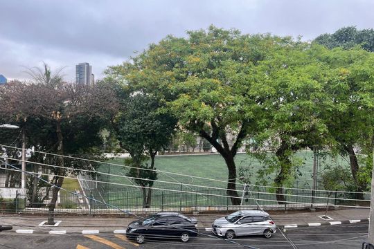 Vista de casa à venda com 4 quartos, 195m² em Bela Vista, Osasco