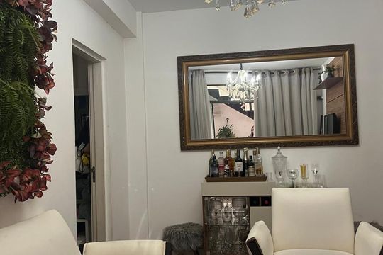 Sala de casa à venda com 4 quartos, 195m² em Bela Vista, Osasco