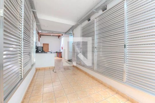Área comum de kitnet/studio para alugar com 1 quarto, 30m² em Cerqueira César, São Paulo