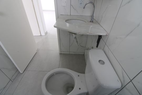 Banheiro de apartamento à venda com 2 quartos, 70m² em Penha de França, São Paulo
