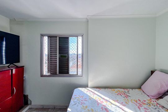 Quarto 1 de apartamento à venda com 2 quartos, 74m² em Vila Carrão, São Paulo