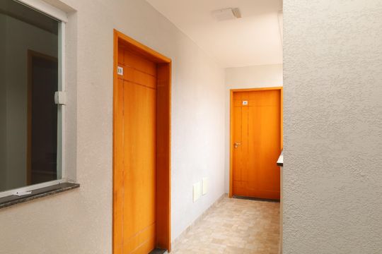 Área comum - Saguão do andar de apartamento para alugar com 1 quarto, 32m² em Vila Rosaria, São Paulo