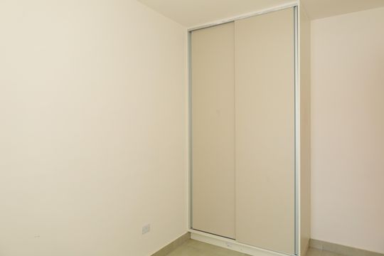 Quarto de apartamento para alugar com 1 quarto, 32m² em Vila Rosaria, São Paulo