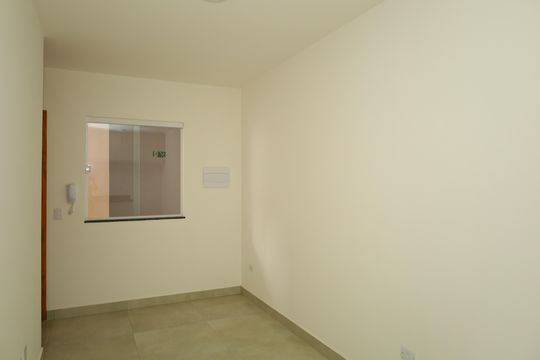 Sala de apartamento para alugar com 1 quarto, 32m² em Vila Rosaria, São Paulo