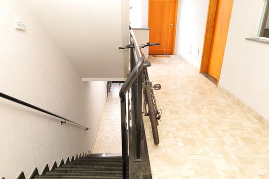Área comum - Saguão do andar de apartamento para alugar com 1 quarto, 32m² em Vila Rosaria, São Paulo