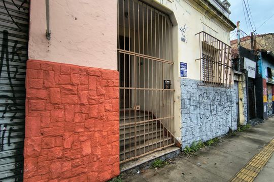 Fachada de casa à venda com 3 quartos, 192m² em Vila Maria Baixa, São Paulo