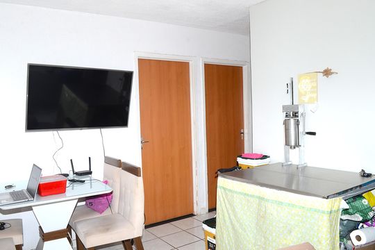 Sala de apartamento para alugar com 2 quartos, 43m² em Vista do Sol, Belo Horizonte