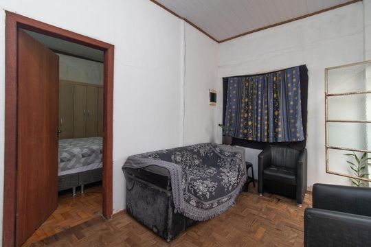 Sala de casa à venda com 2 quartos, 218m² em Santana, Porto Alegre