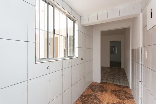 Corredor de casa para alugar com 1 quarto, 120m² em Vila Cosmopolita, São Paulo