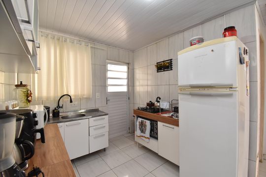Cozinha de casa para alugar com 2 quartos, 59m² em Bairro Alto, Curitiba