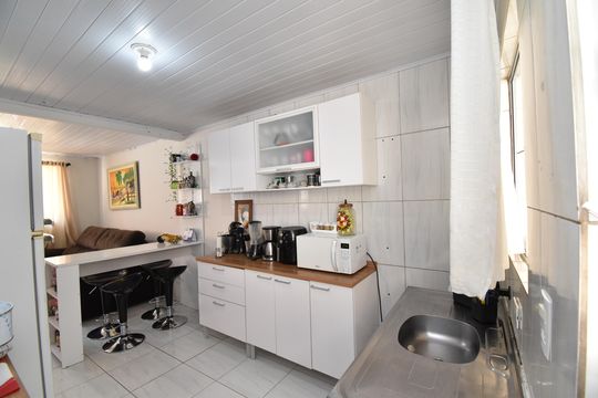 Cozinha de casa para alugar com 2 quartos, 59m² em Bairro Alto, Curitiba