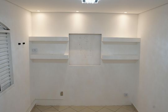 Quarto 2 de casa à venda com 2 quartos, 90m² em Cidade Maia, Guarulhos