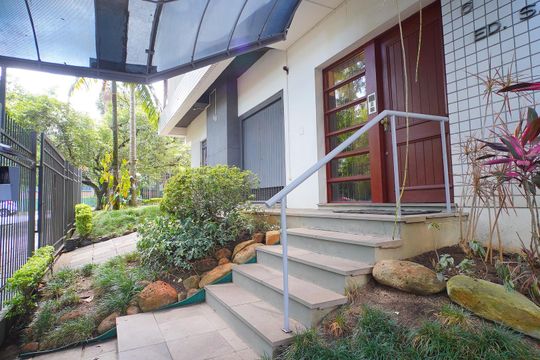 Área comum de apartamento para alugar com 3 quartos, 162m² em Petrópolis, Porto Alegre