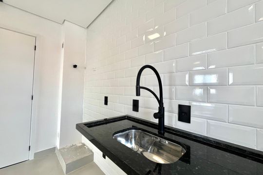 Cozinha de apartamento para alugar com 1 quarto, 37m² em Vila da Saúde, São Paulo