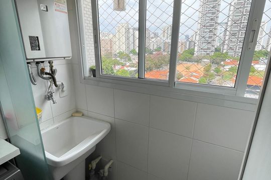 Área de serviço de apartamento à venda com 2 quartos, 90m² em Brooklin, São Paulo