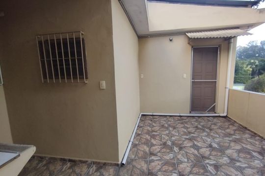 Área externa de casa à venda com 3 quartos, 132m² em Centro, Diadema