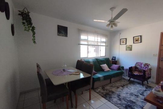 Sala de casa à venda com 3 quartos, 132m² em Centro, Diadema