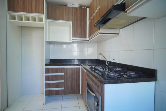 Cozinha de apartamento à venda com 2 quartos, 39m² em Santos Dumont, São Leopoldo