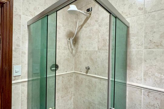 Banheiro da Suíte de casa para alugar com 3 quartos, 100m² em Perdizes, São Paulo