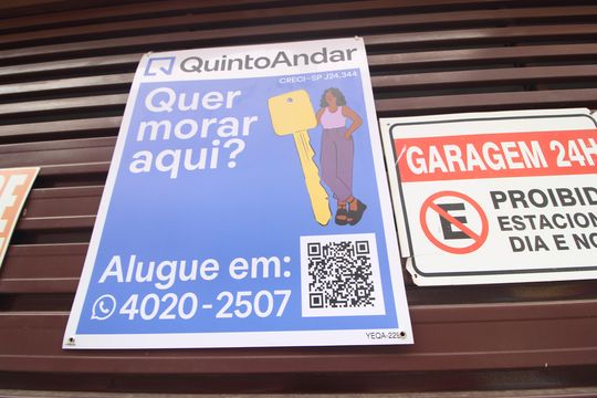 Placa de casa para alugar com 2 quartos, 65m² em Campininha, São Paulo