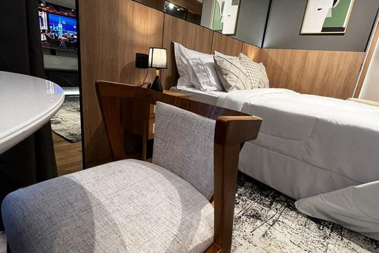 Sala / Quarto de apartamento à venda com 1 quarto, 35m² em Pinheiros, São Paulo
