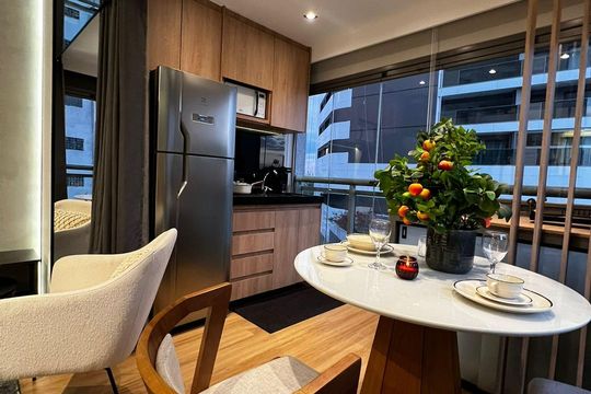 Cozinha de apartamento à venda com 1 quarto, 35m² em Pinheiros, São Paulo