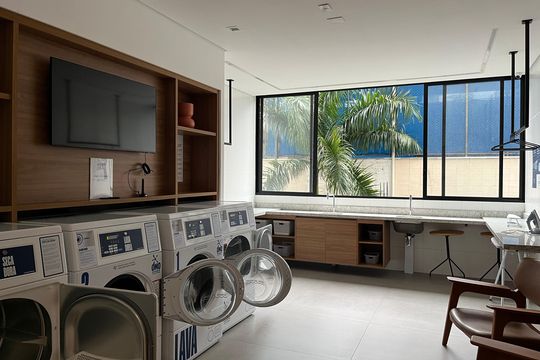 Lavanderia de apartamento para alugar com 1 quarto, 27m² em Água Branca, São Paulo
