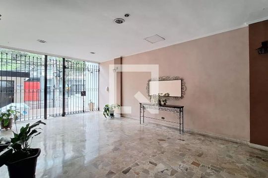 Hall Social de apartamento à venda com 3 quartos, 135m² em Lapa, São Paulo