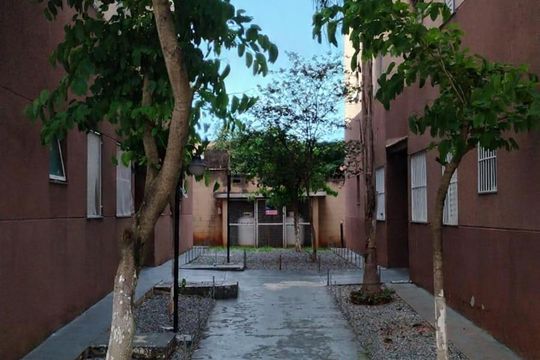 Área externa de apartamento para alugar com 2 quartos, 47m² em Jardim do Algarve, Itaquaquecetuba