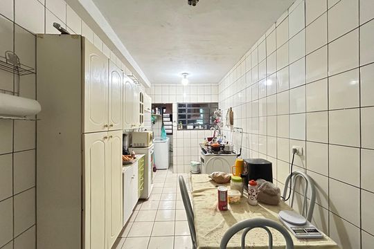 Cozinha de casa para alugar com 3 quartos, 330m² em Moinho Velho, São Paulo