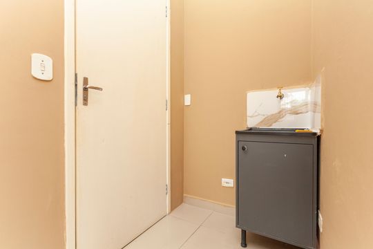 Área de Serviço de kitnet/studio para alugar com 2 quartos, 60m² em Jardim Malia Ii, São Paulo