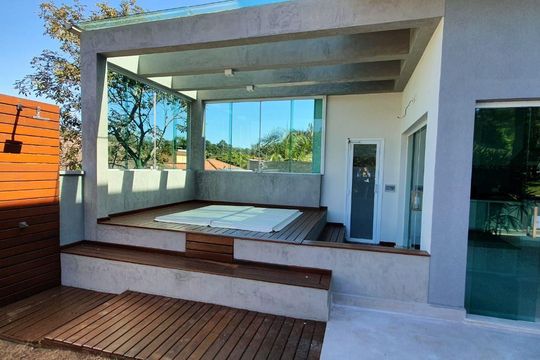 Casa para alugar com 3 quartos, 298m² em Morada dos Pássaros, Barueri