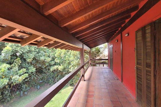 Casa para alugar com 4 quartos, 269m² em Morada dos Pássaros, Barueri