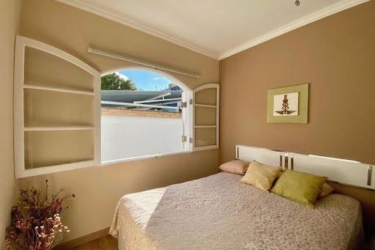 Casa para alugar com 3 quartos, 276m² em Morada dos Pássaros, Barueri