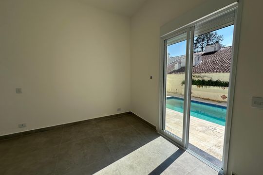 Suíte 2 de casa para alugar com 4 quartos, 322m² em Morada dos Pássaros, Barueri