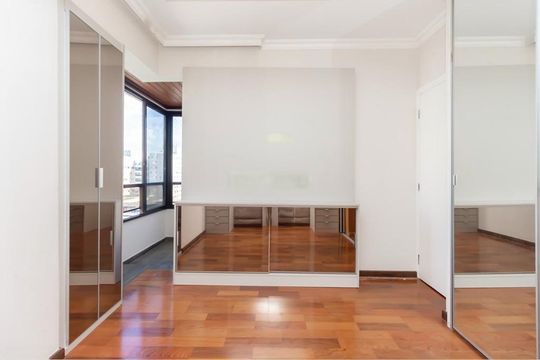 Apartamento para alugar com 3 quartos, 116m² em Vila Mariana, São Paulo