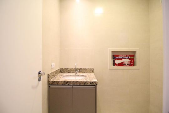 Banheiro de apartamento para alugar com 2 quartos, 56m² em Santa Maria, São Caetano do Sul