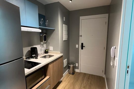 Cozinha de apartamento à venda com 1 quarto, 27m² em Pinheiros, São Paulo