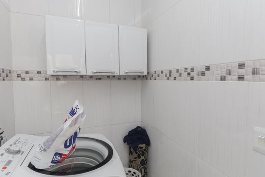 Área de Serviço de casa para alugar com 4 quartos, 400m² em Jardim Japao, São Paulo