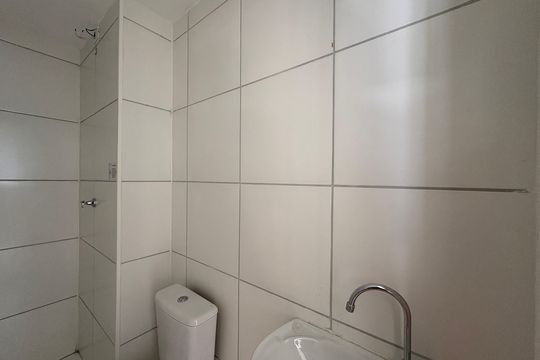 Banheiro de apartamento à venda com 2 quartos, 39m² em Vila Pirituba, São Paulo