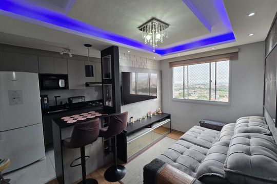 Apartamento à venda com 2 quartos, 45m² em Jardim Las Vegas, Guarulhos