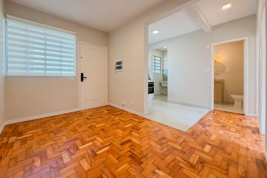 Apartamento à venda com 2 quartos, 56m² em Vila Mariana, São Paulo