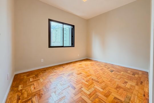 Quarto 1 de apartamento à venda com 2 quartos, 56m² em Vila Mariana, São Paulo