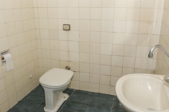 Banheiro de apartamento à venda com 2 quartos, 100m² em Vila Romana, São Paulo