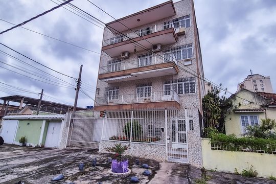 Entrada do prédio  de apartamento à venda com 3 quartos, 70m² em Vila da Penha, Rio de Janeiro