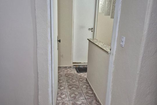 Corredor de casa à venda com 2 quartos, 70m² em Vila Aurora (Zona Norte), São Paulo