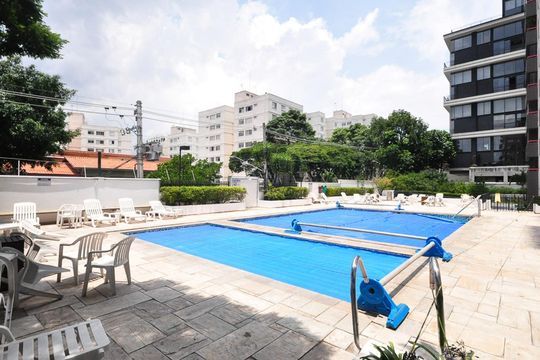Piscina de apartamento para alugar com 2 quartos, 80m² em Vila Progredior, São Paulo