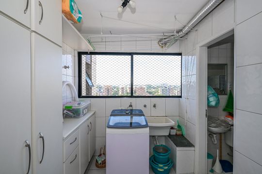 Área de Serviço  de apartamento para alugar com 2 quartos, 80m² em Vila Progredior, São Paulo
