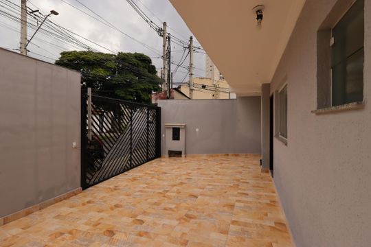 Garagem de casa para alugar com 2 quartos, 85m² em Vila Curuçá, Santo André
