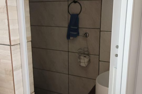 Lavabo de casa à venda com 3 quartos, 50m² em Hípica, Porto Alegre